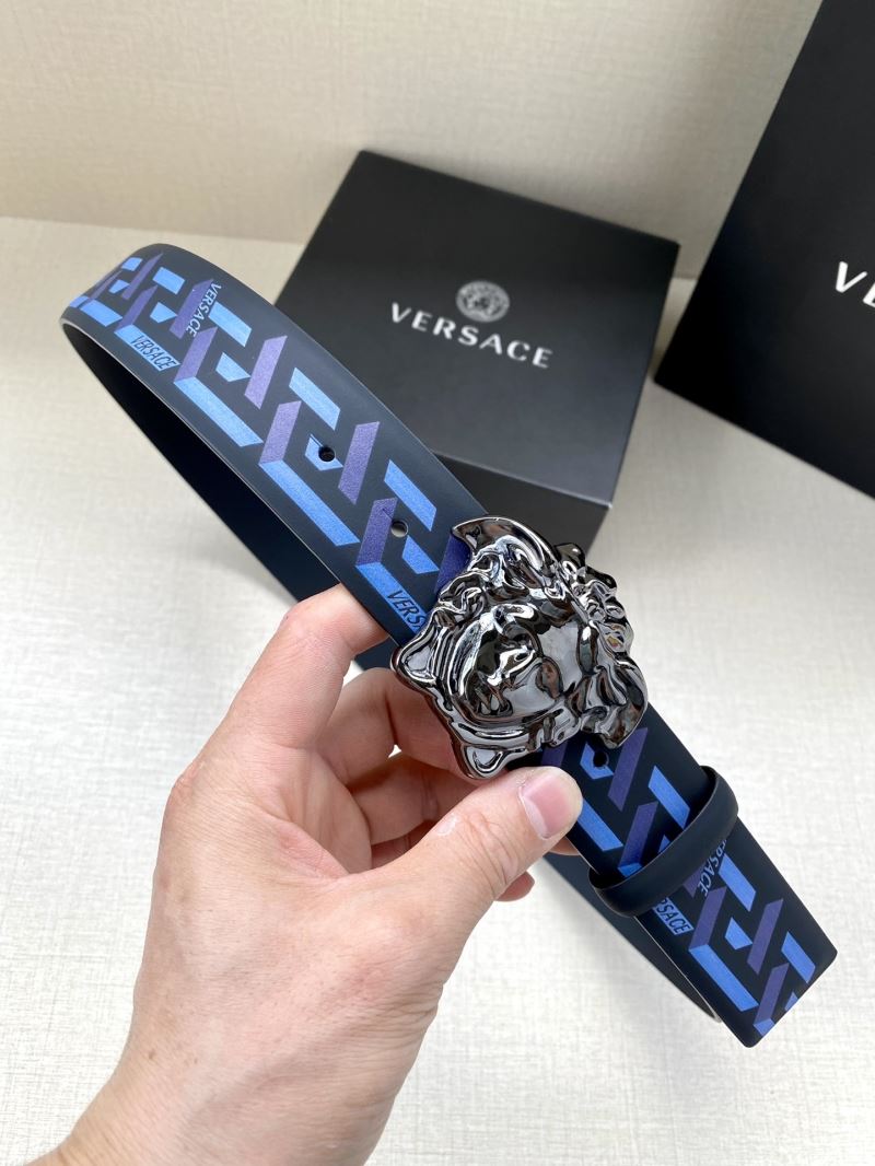 VERSACE